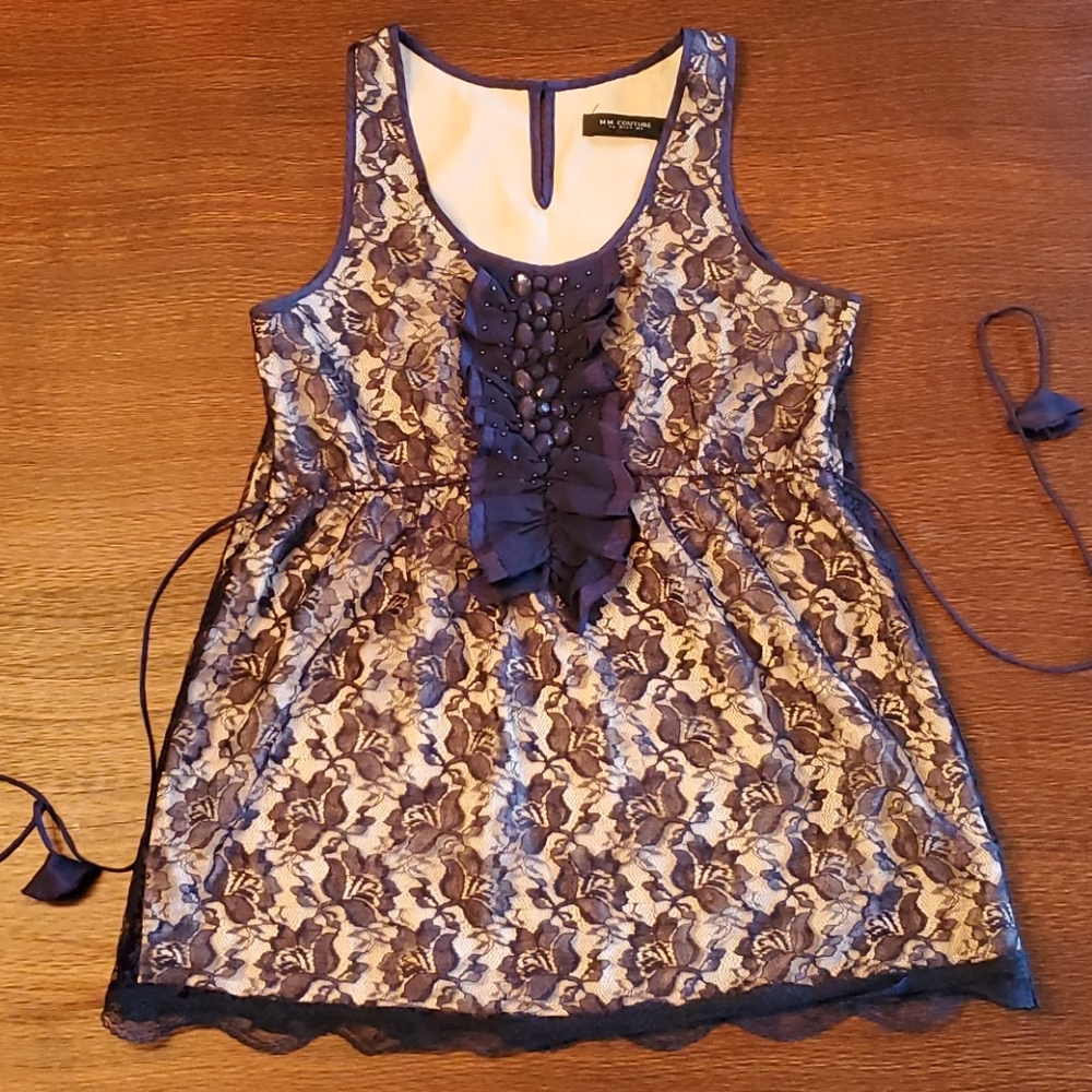 《 Miss Me 》 Jeweled Lace Sleeveless Blouse